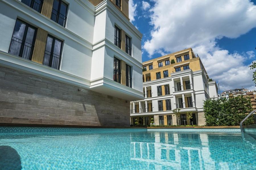 Brand New Apartment With Outdoor Swimming Pool Varna Bagian luar foto